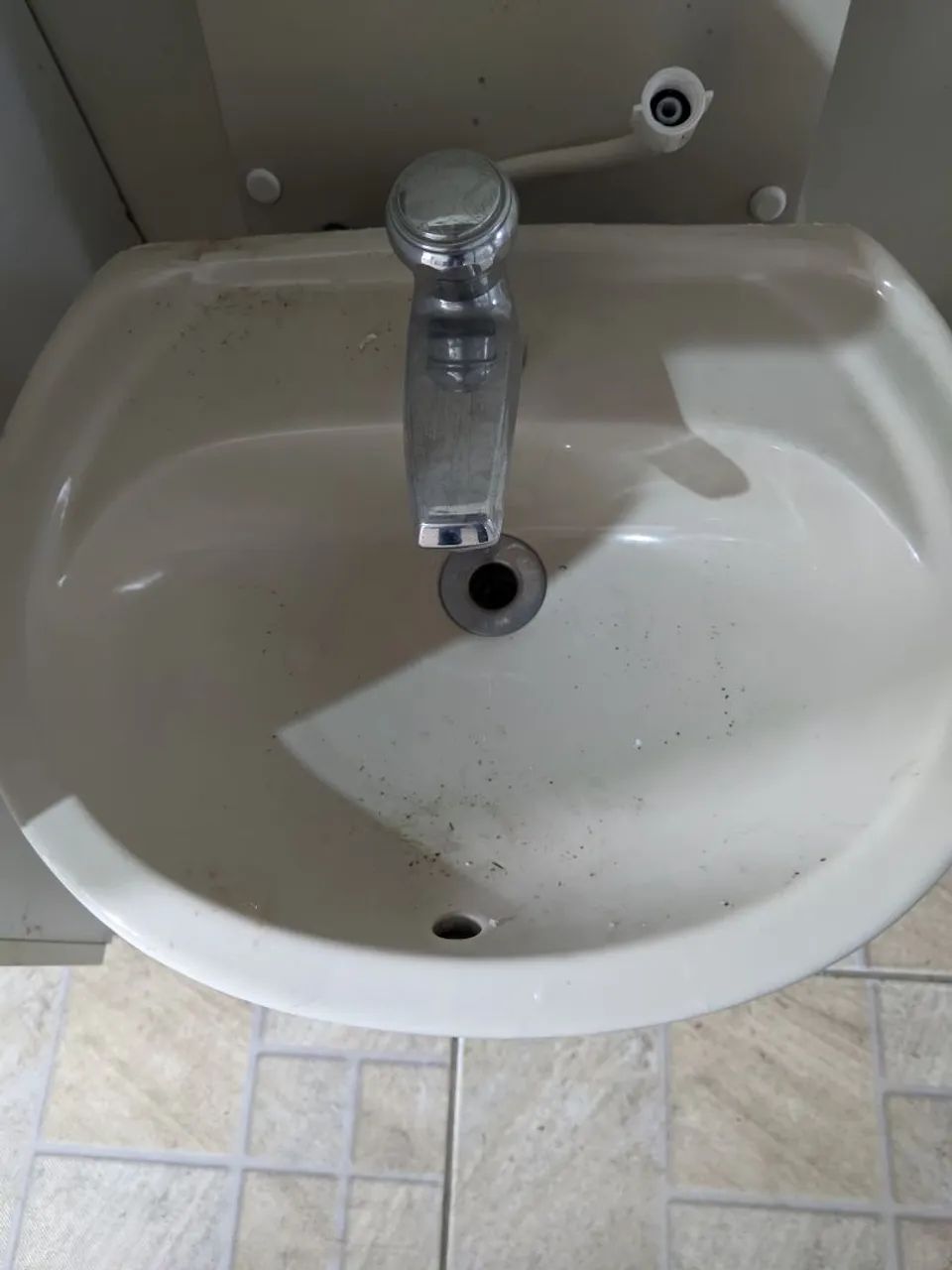 Vaso incepa com tampa, coluna de pia com torneira - Foto 4