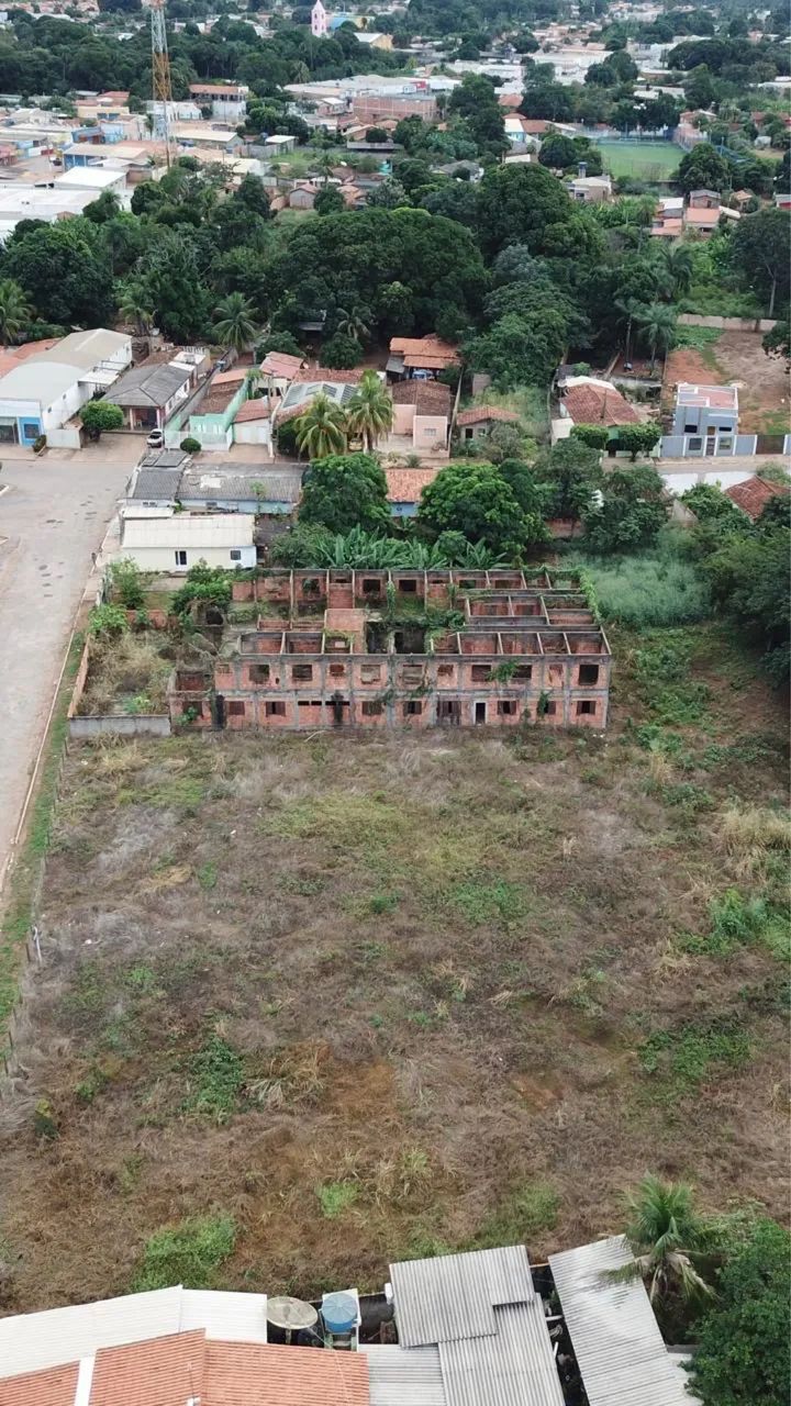 Imóvel com construção inacabada Pocone MT