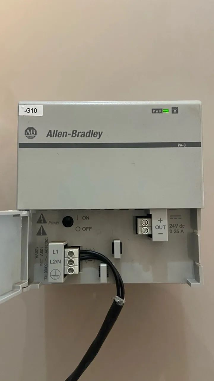 Fonte Allen-Bradley 1769-PA3