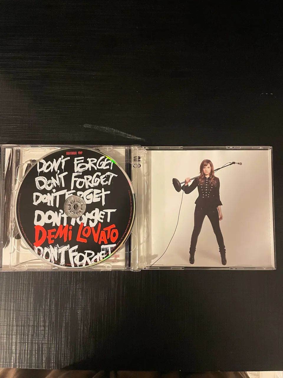 CD+DVD Dont Forget (Demi Lovato) Target Exclusive Edition - Foto 2