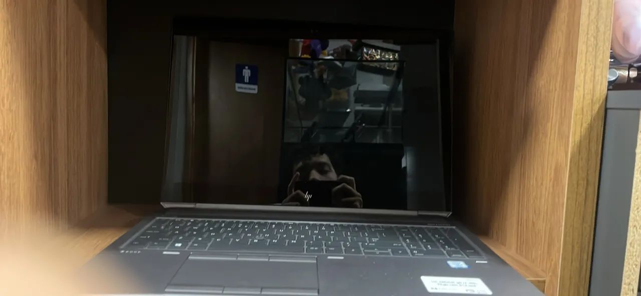 Hp Zbook g5  - Foto 4