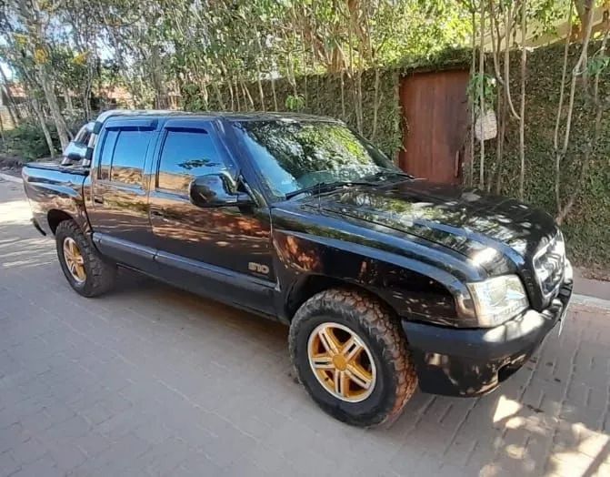 Chevrolet S10 S10 Blazer DLX 2.8 4x4 TB Interc. Diesel 2001