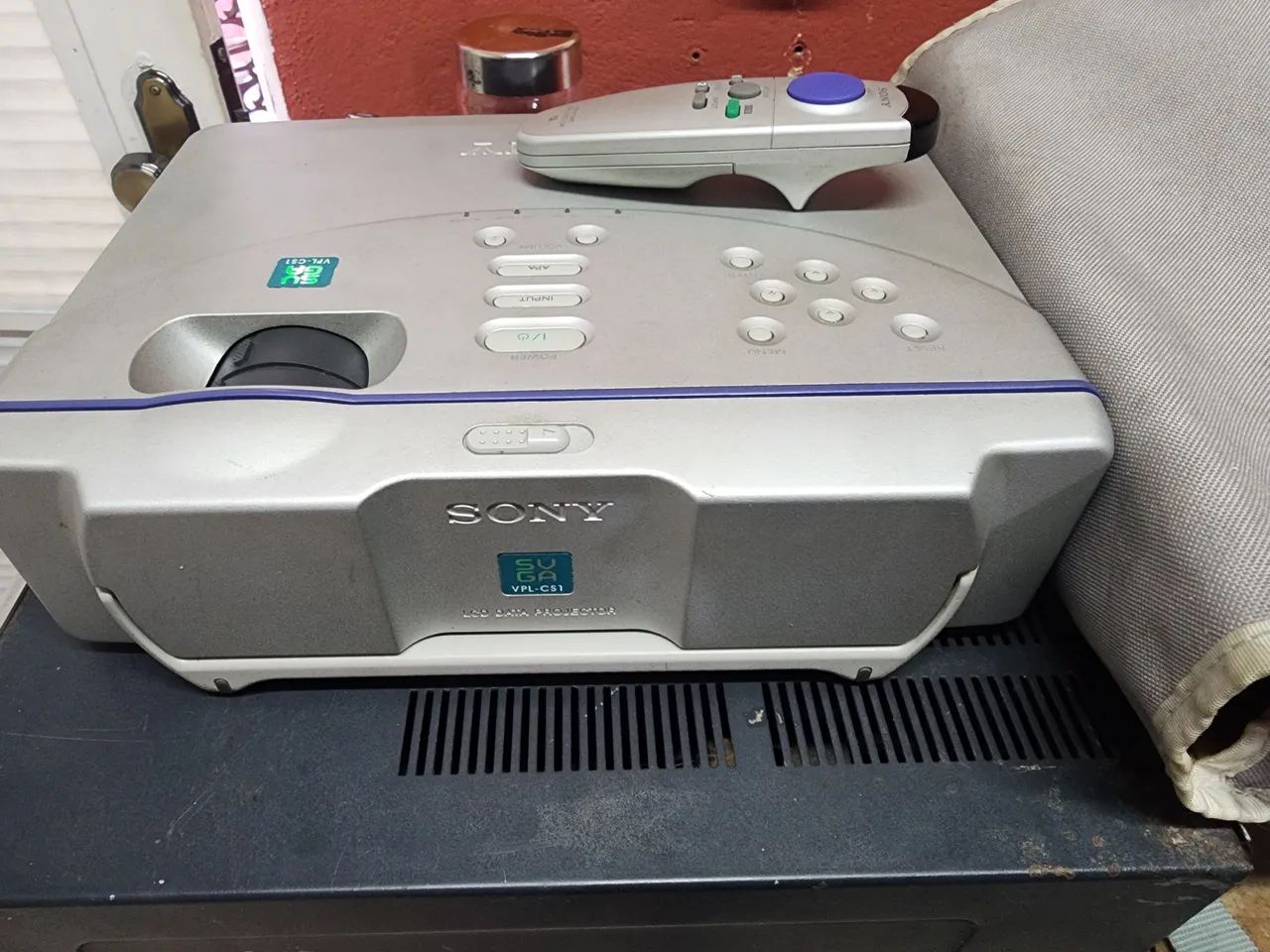 Projetor Sony VPL-CS1+ Controle+Bolsa( Defeito ) - Foto 3