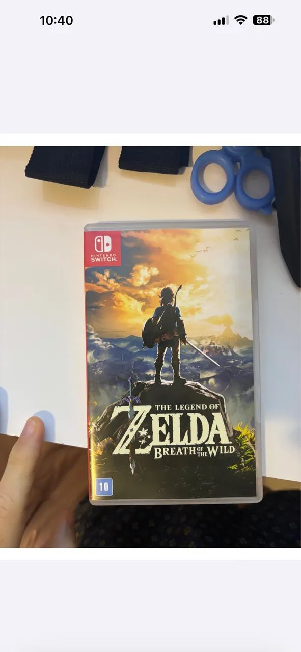 Nintendo Switch 32gb Azul/vermelho Neon V2 - 1 Mês + Zelda BOTW +