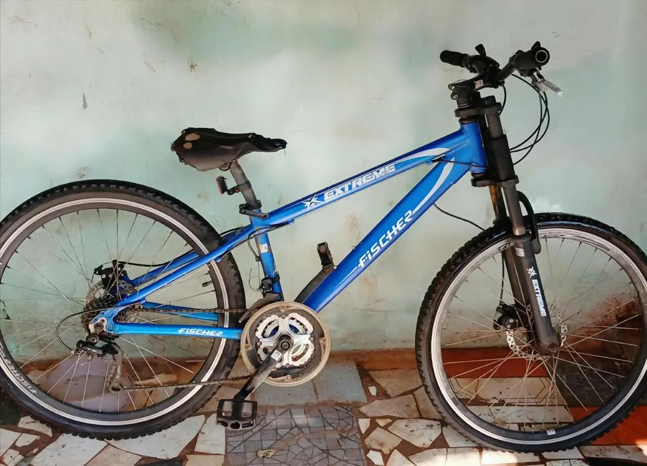 Bicicleta aro 26 alumínio freio a disco  - Foto 2