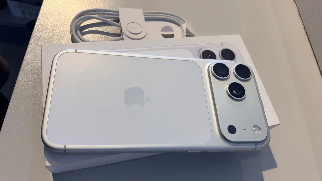 Iphone 17 pro max  - Foto 5