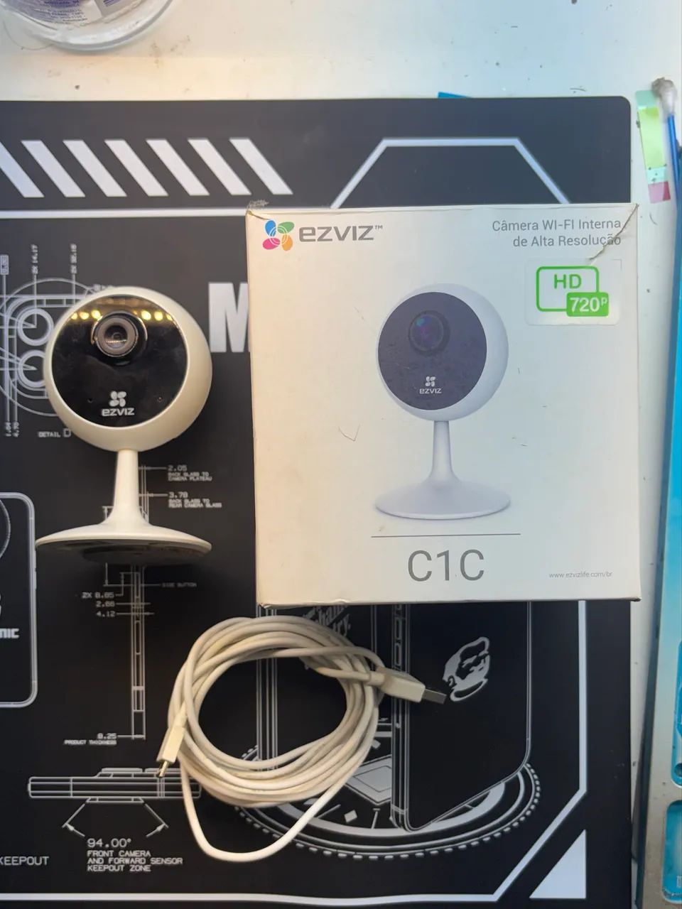 Câmera Wi-Fi EZVIZ - Periféricos e Acessórios de Computador