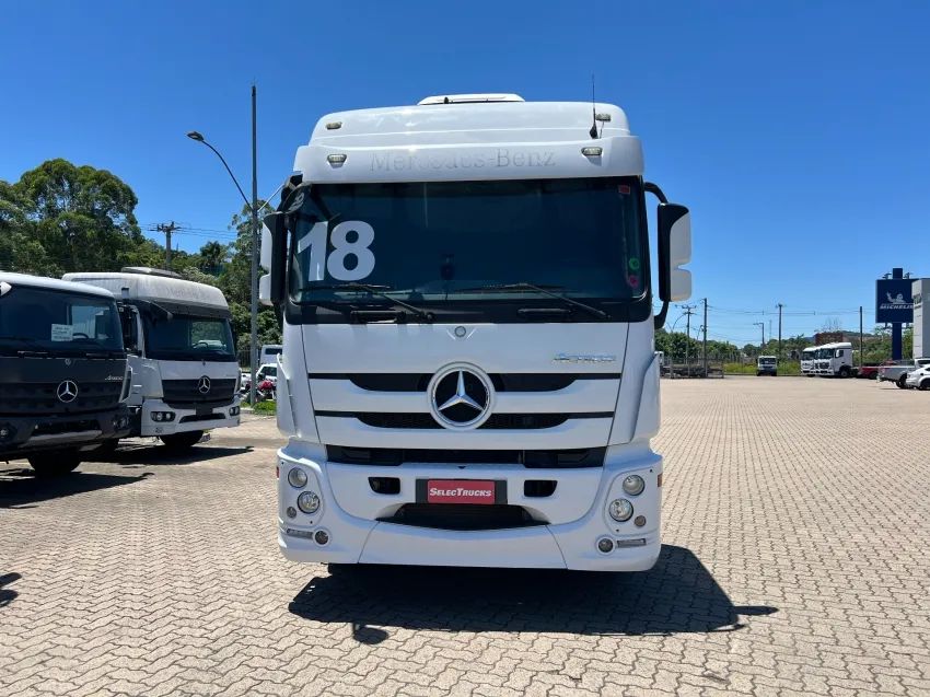 Mercedes-Benz Actros 2546 LS 6x2 | Selectrucks - Foto 2