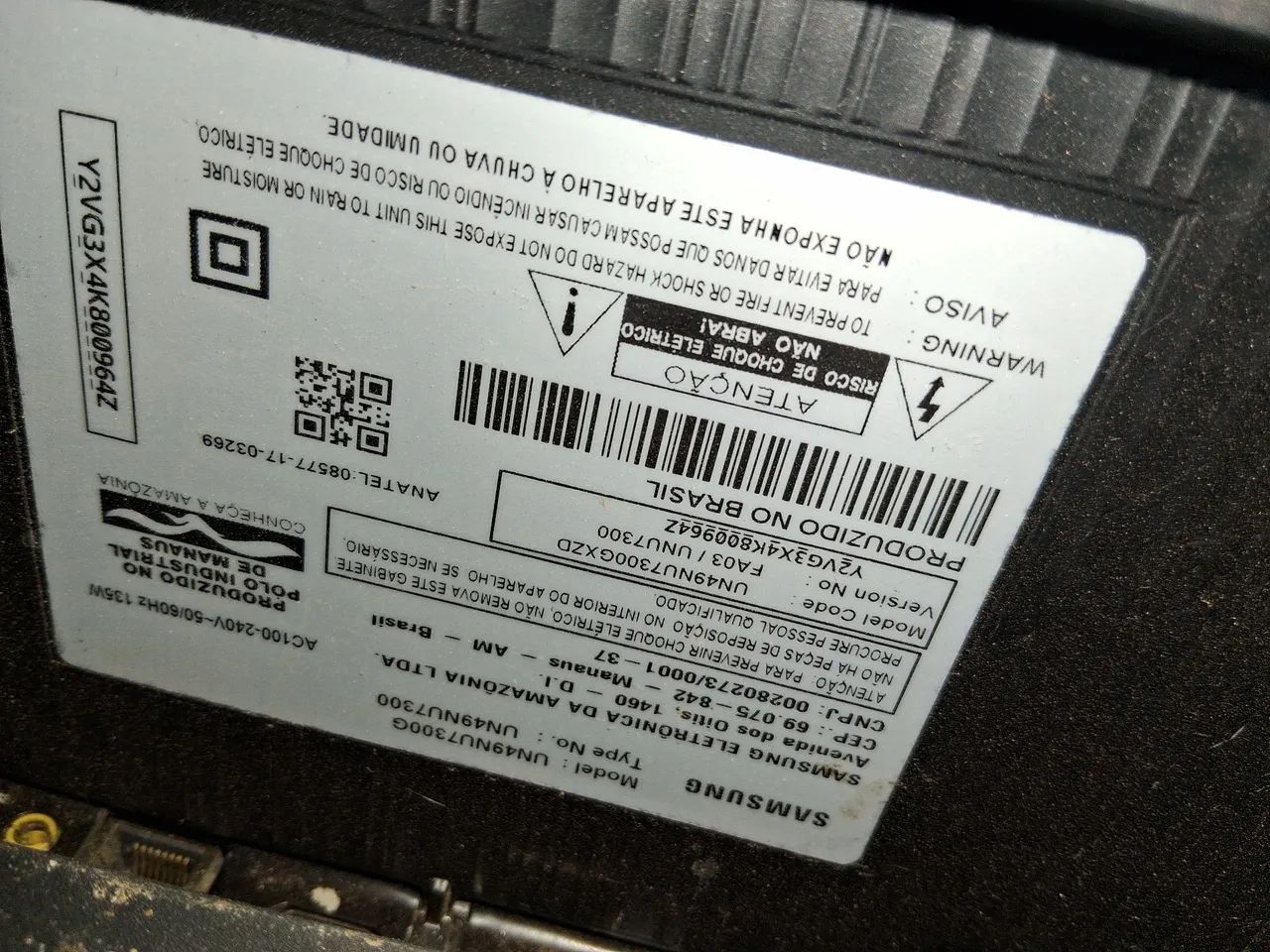 Vende tv com tela quebrada quem tiver interesse 