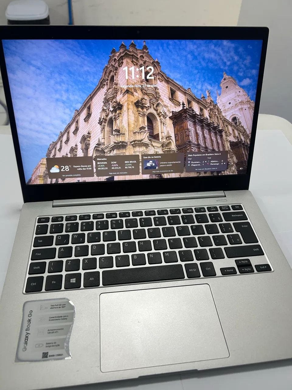 Notebook Samsung Galaxy Book Go Snapdragon 7c 4GB 128GB 