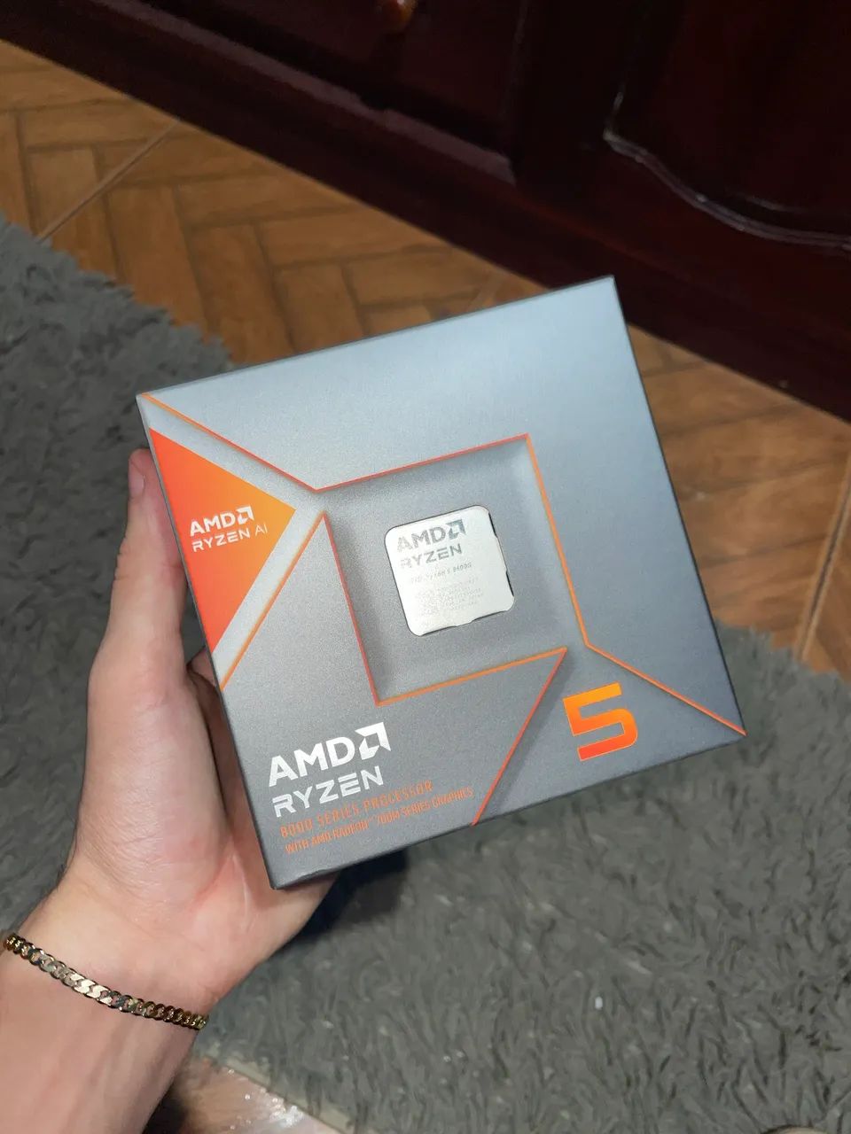 VENDO ou TROCO AMD Ryzen 5 8600G lacrado