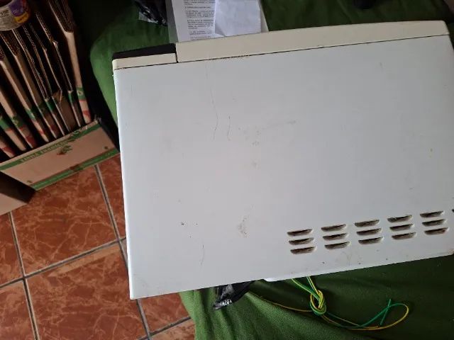 microondas eletrolux  mf 28  18 litros funcionando - Foto 3