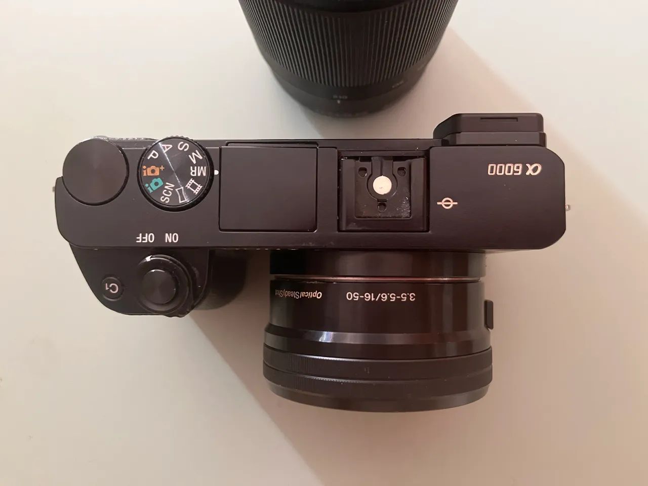 Camerâ Sony A6000 - Foto 5