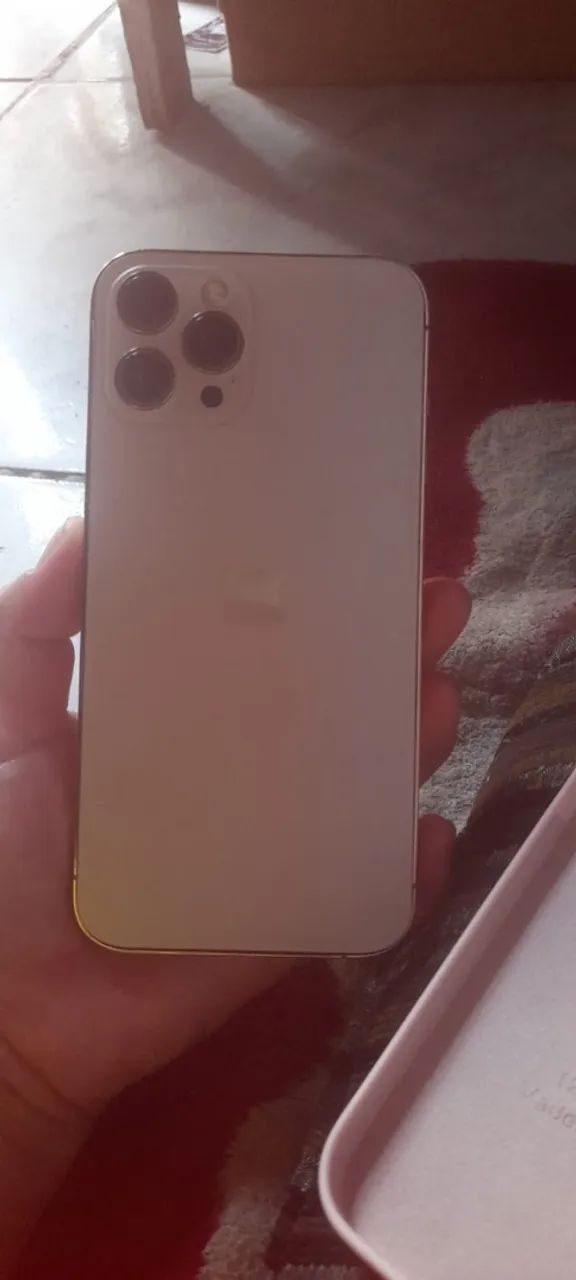 Celular 12 pro Max cor dourado - Foto 4