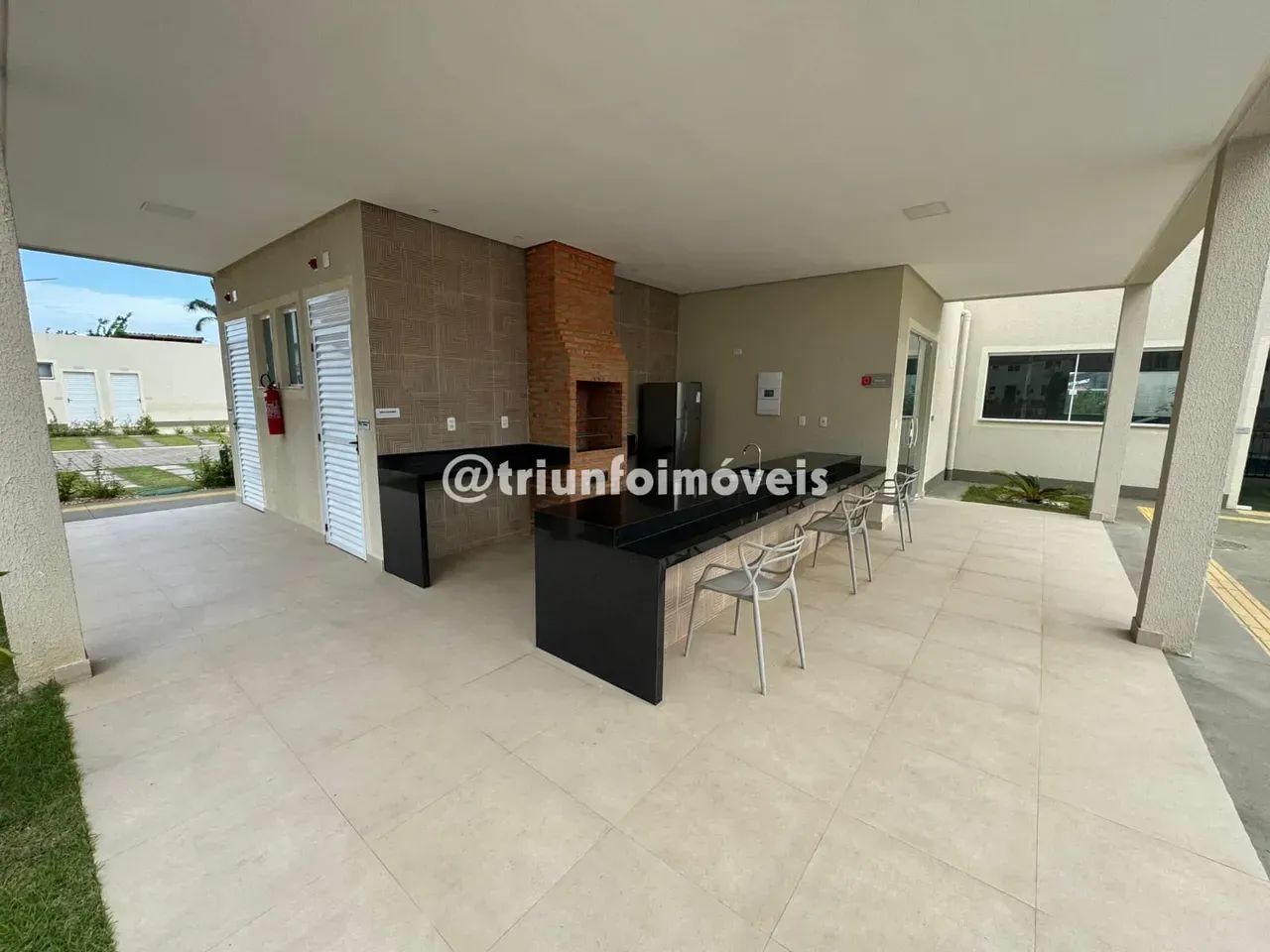 Apartamento na Cohama com 2 quartos