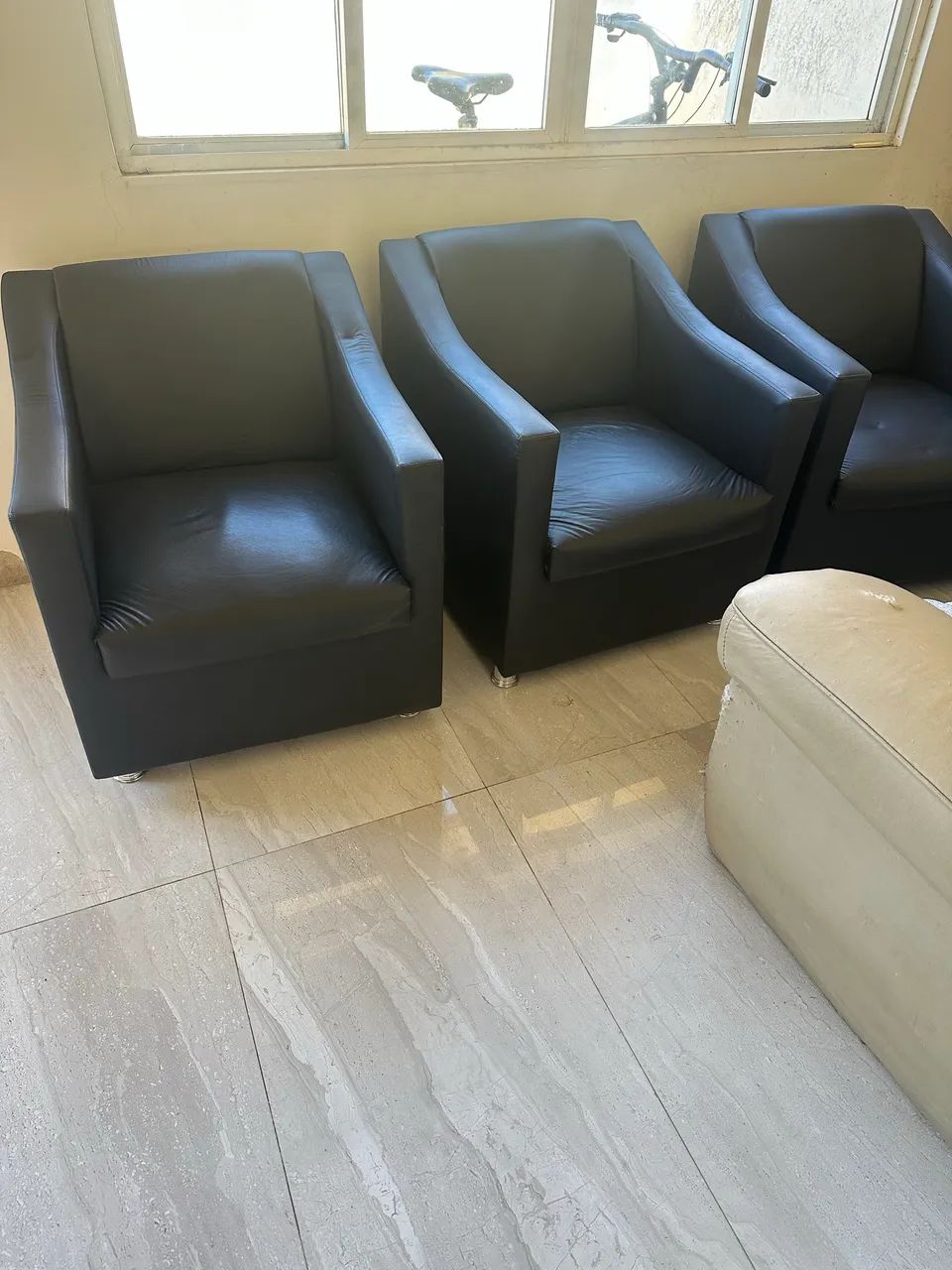 Lindas poltronas de corino. - Foto 5