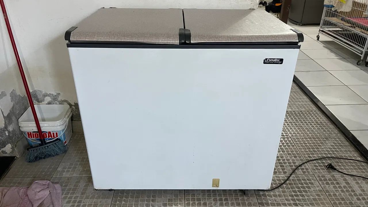 Freezer horizontal Esmaltec