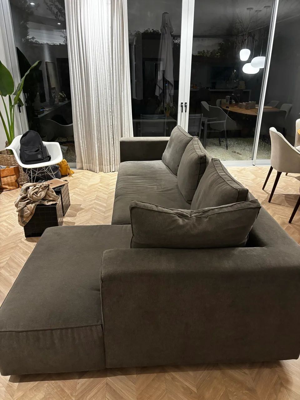 Sofá Unue Soho 4 Lugares Em Camurça, 2 Peças - Foto 4