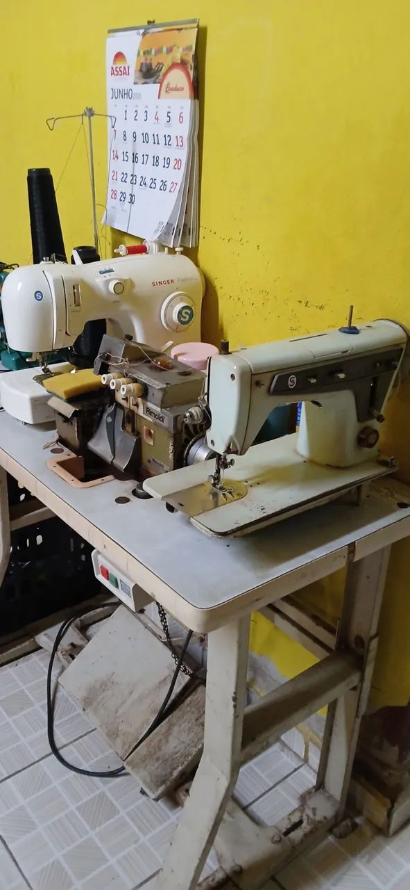 Máquina de costurar Singer e Elgin - Foto 2