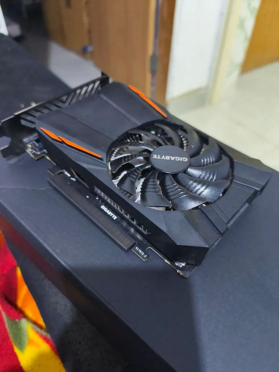 Placa de vídeo 1050 2GB