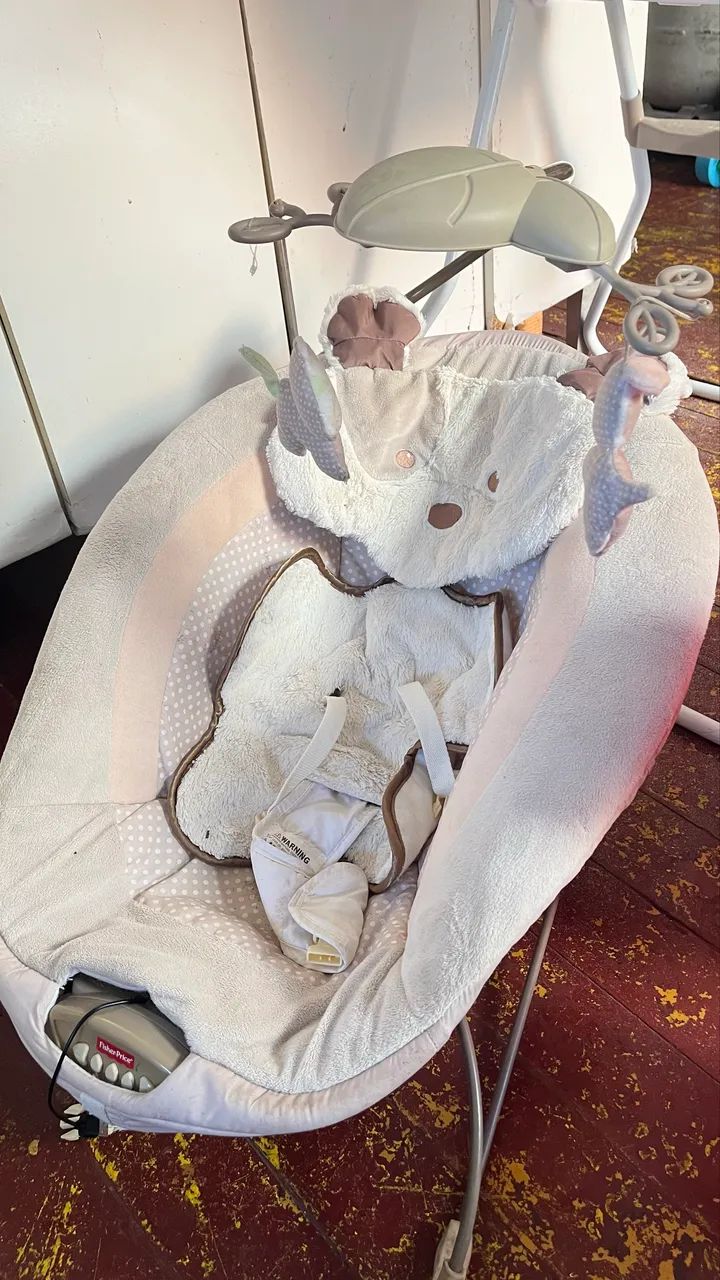 Vendo cadeirinha de descanso que vibra e bebe conforto  - Foto 2