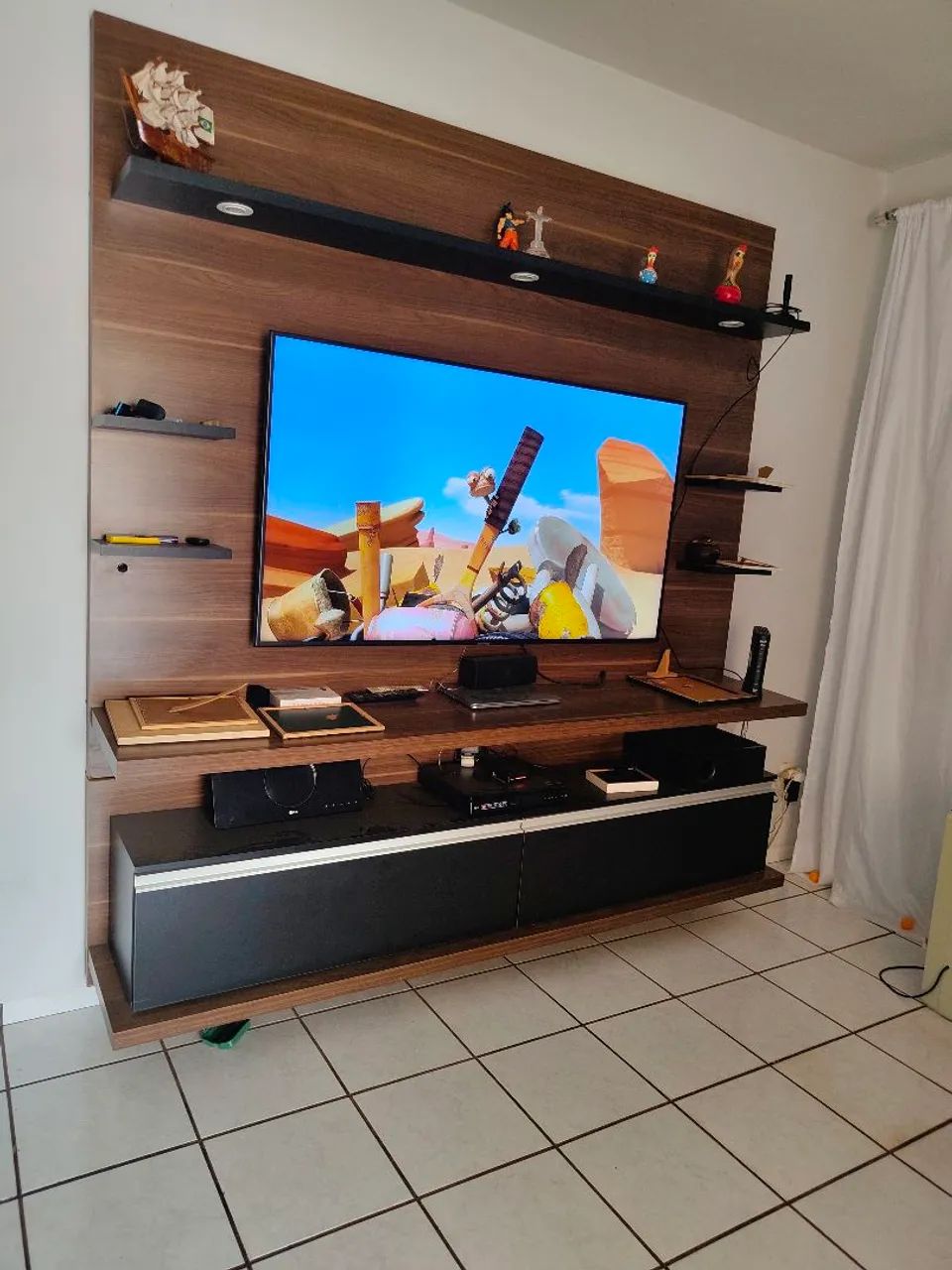 Vendo painel grande em MDF 