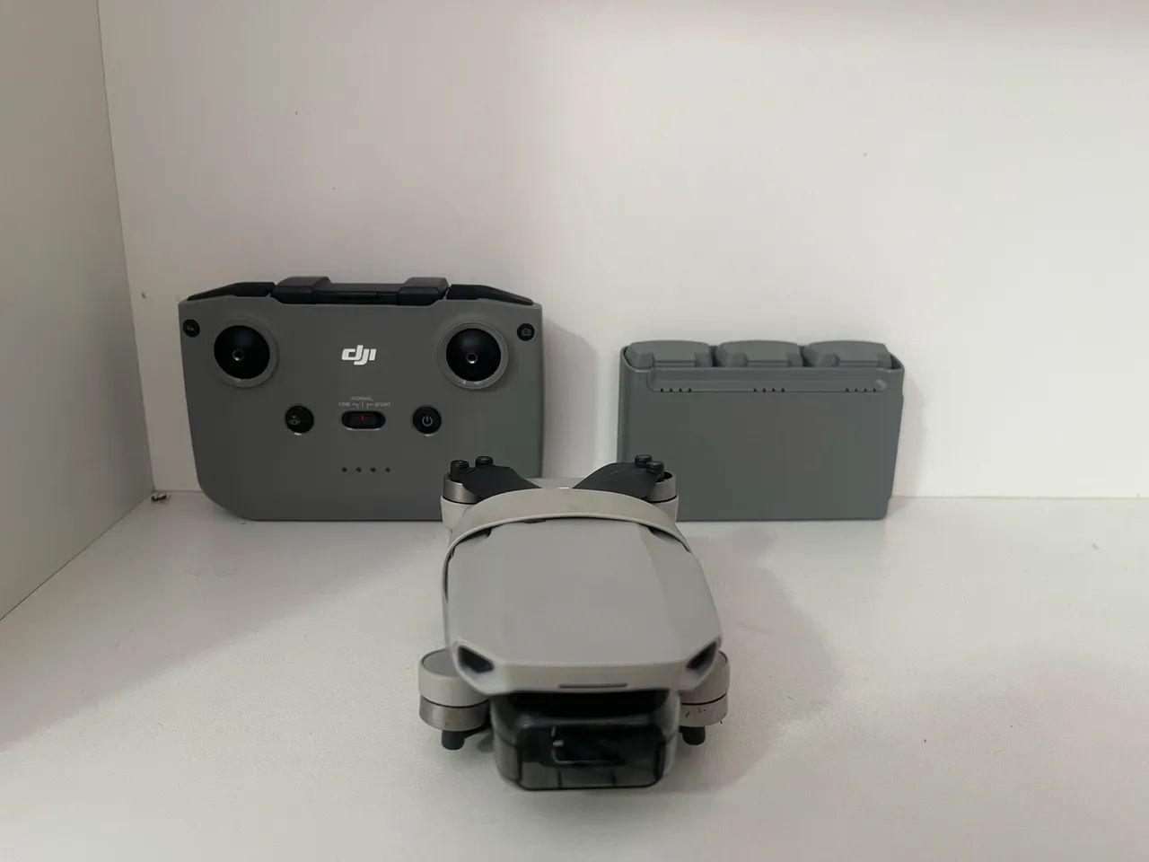 DRONE DJI MINI 2 - FLY MORE COMBO - Foto 5
