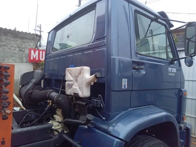 caminhão munck  vw 17210 ano 2001. pego munck 35 no negocio - Foto 4
