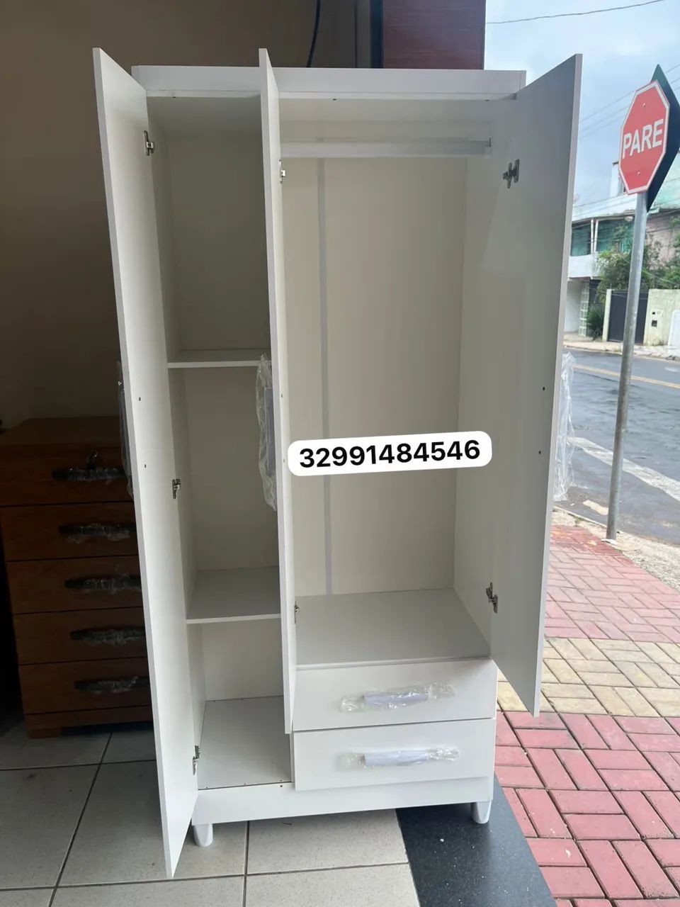 Roupeiro de 3 Portas e 2 Gavetas - Foto 5