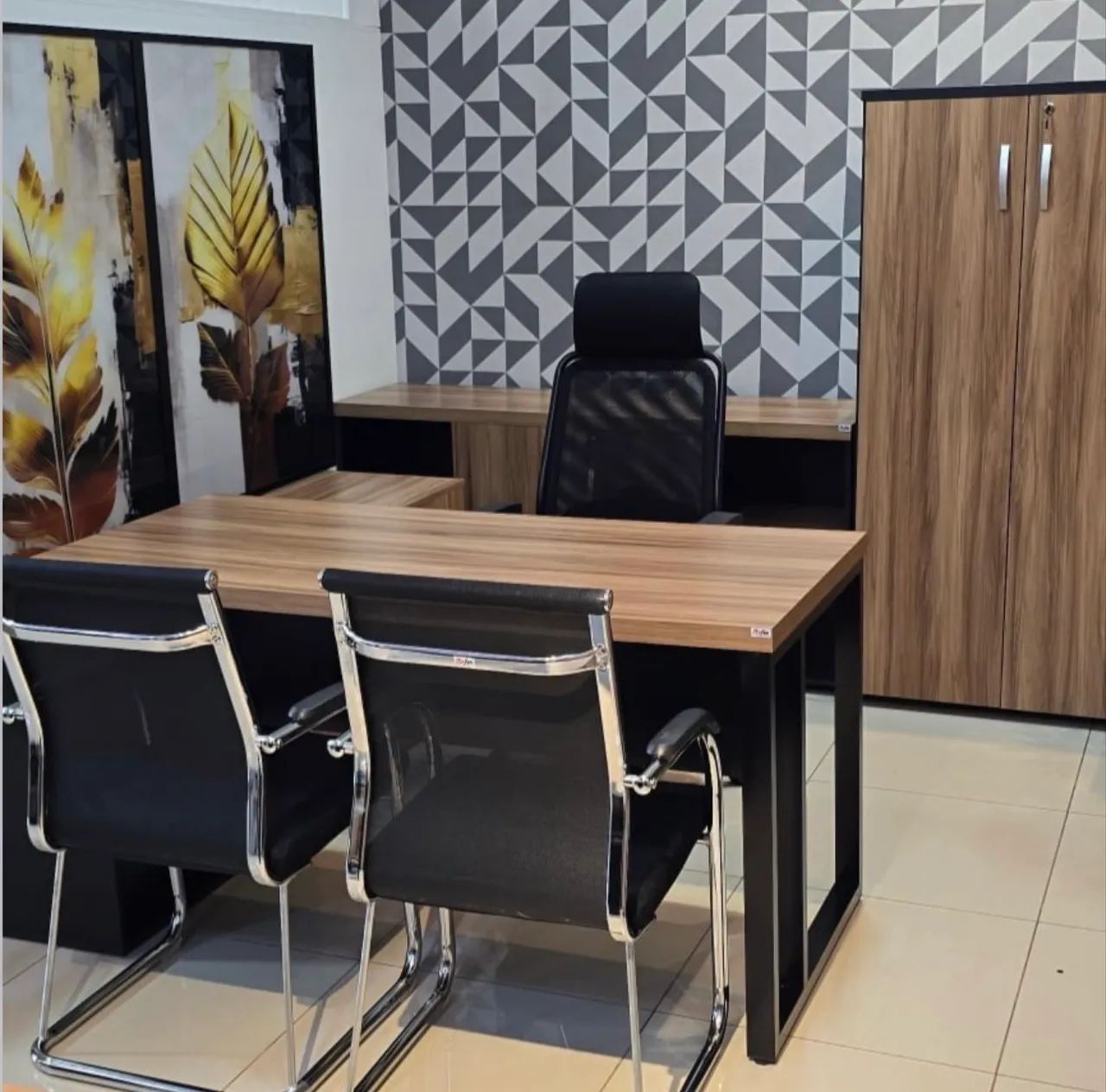 MESA E ARMARIOS PARA ESCRITORIO LOJA IKONOFFICE 