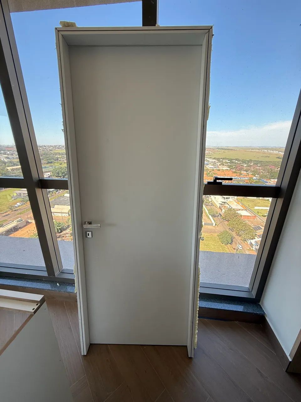 Vendo porta branca - Foto 2