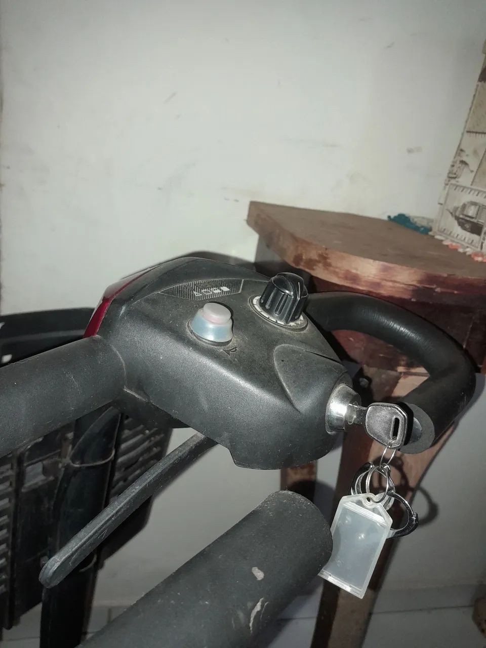 Cadeira de rodas motorizada Scooter eletrica  - Foto 4