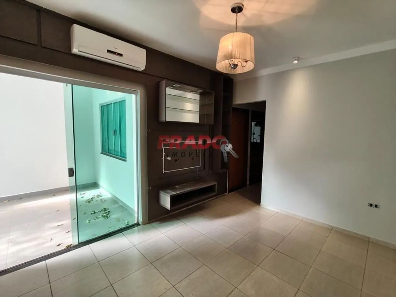 Locação | Casa com 3 dormitório(s), 2 vaga(s). MARINGÁ - Foto 4