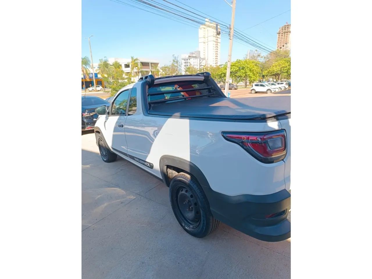 Fiat Strada Endurance 1.4 Flex 8V CS Plus 2022 - Foto 4