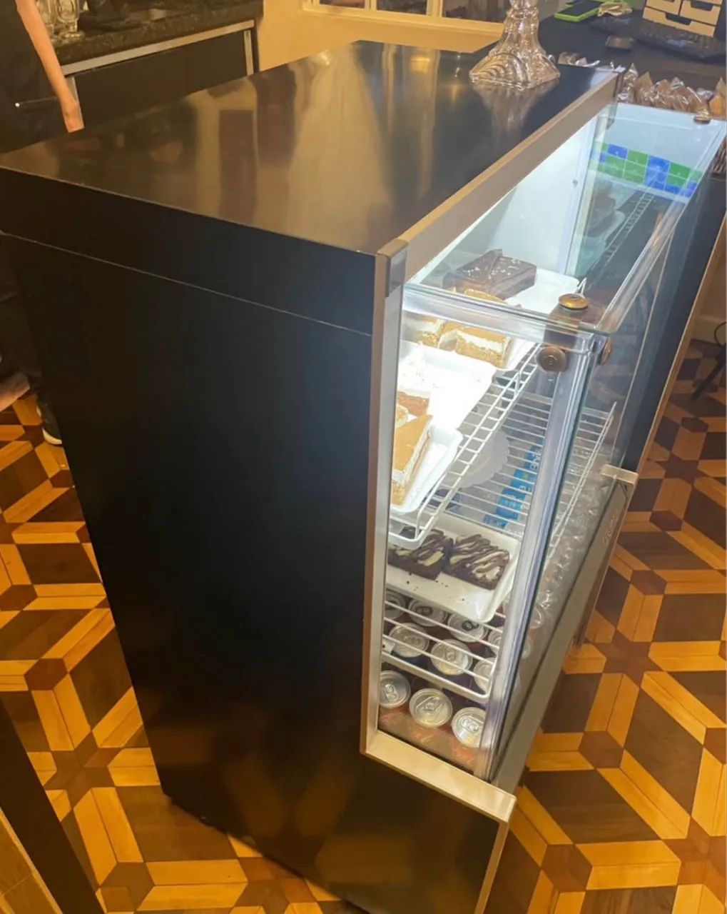 Vitrine refrigerada Gelopar