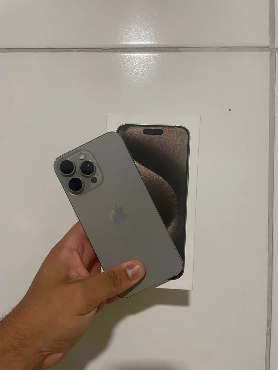 Iphone 15 PRO MAX Titanium - Foto 2