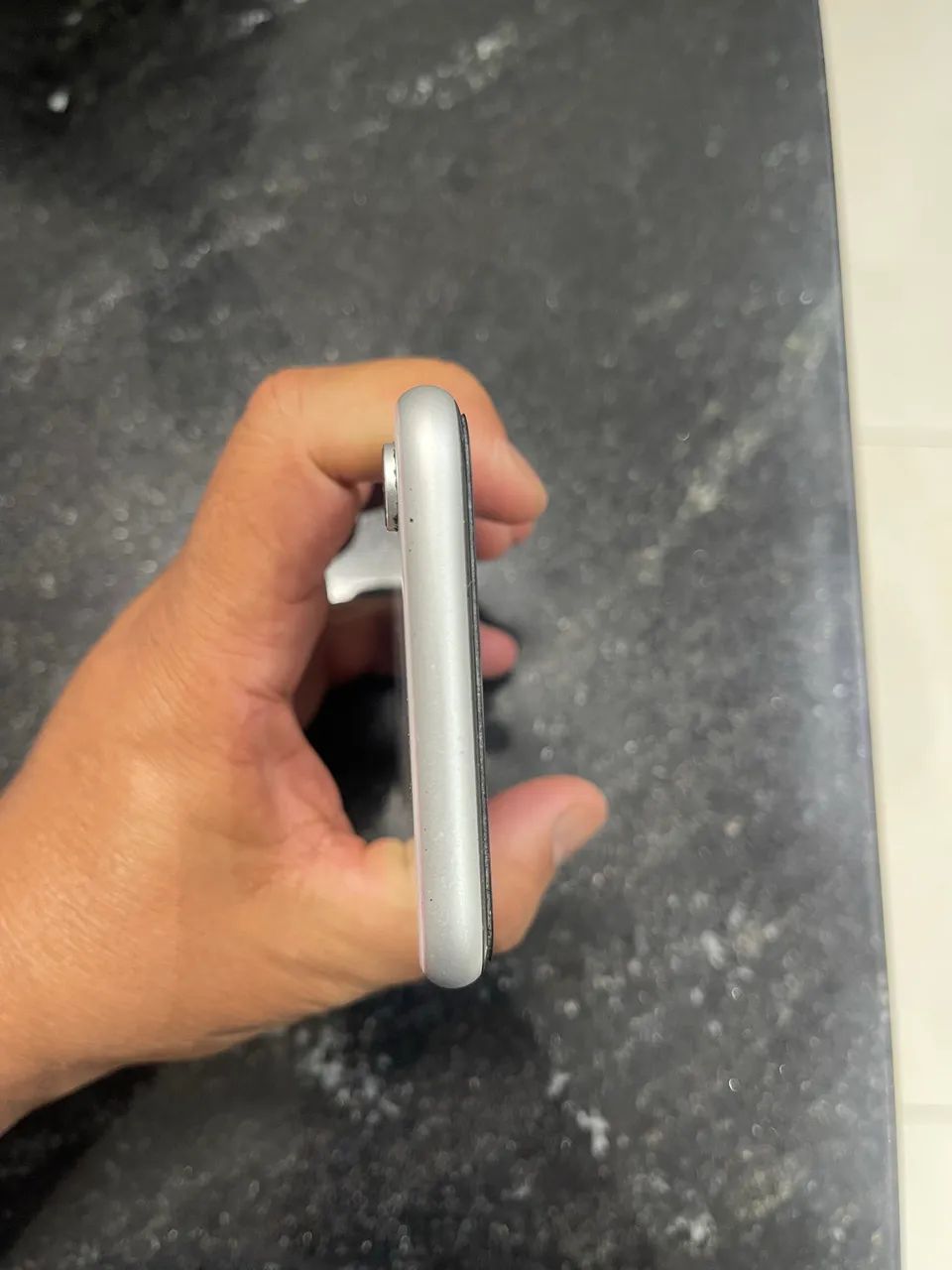 iPhone XR 64 Gb branco - Foto 4