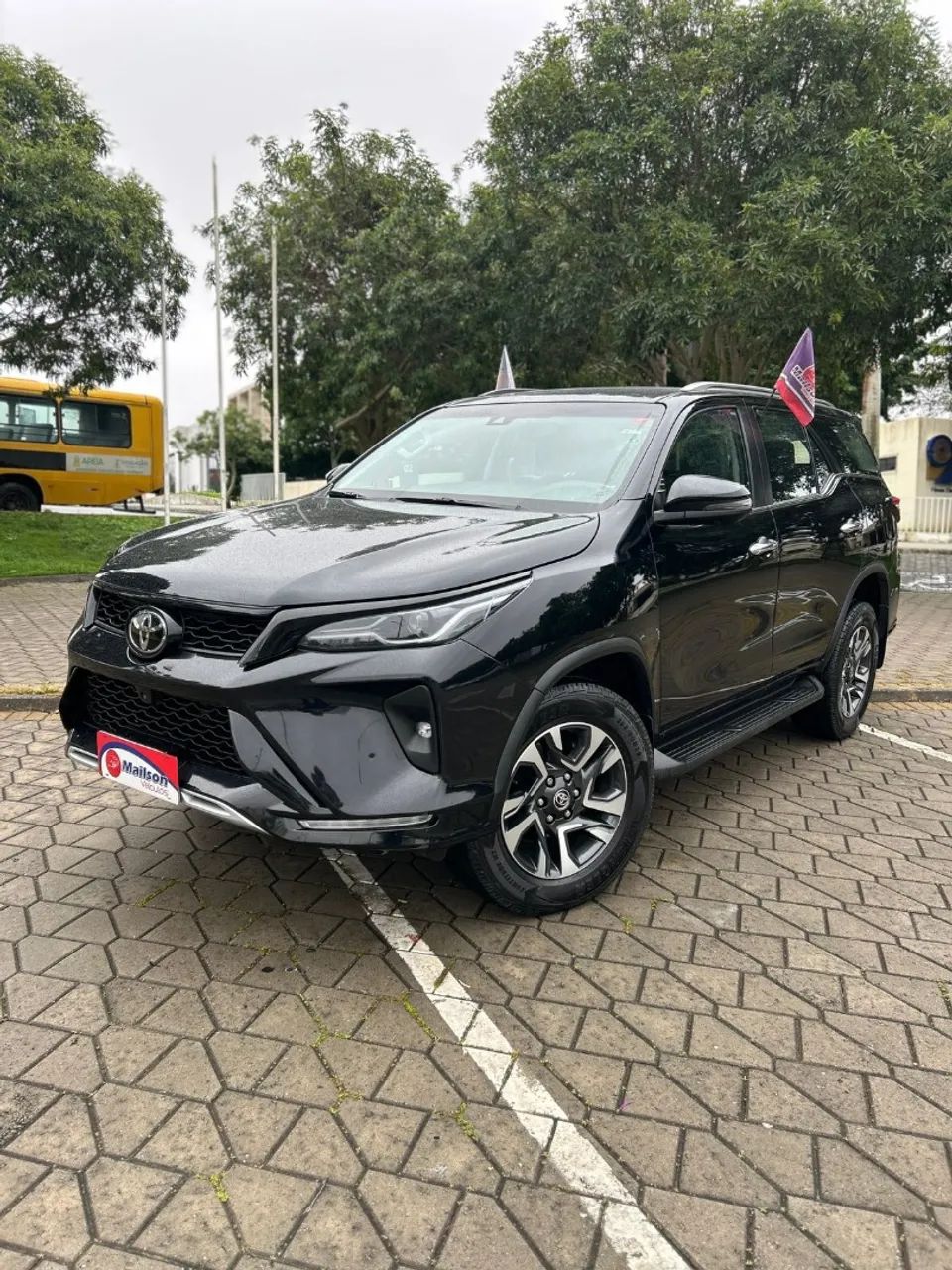 Toyota Hilux SW4 SRX Plat. 4X4 2.8 TB Die. Aut. 2025 2