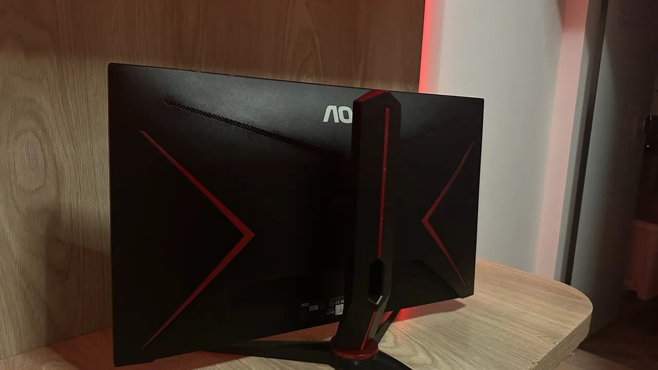 Monitor AOC Gamer Hero 27" 144Hz 1ms G-Sync IPS - Foto 4