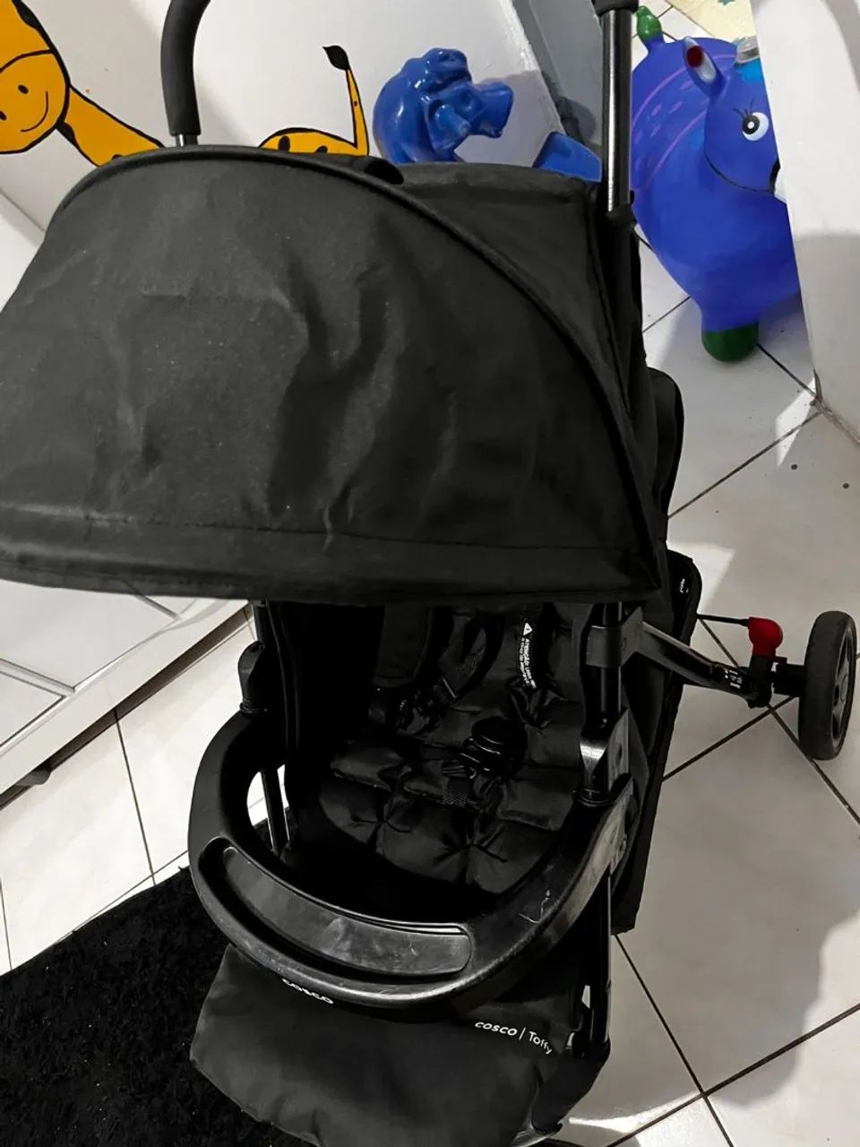 Carrinho de bebê Semi-Novo - Foto 3