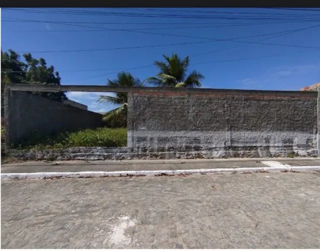 Lote com 325 m2 na Aruana 