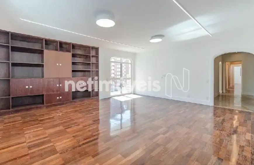 Apartamento iluminado e recem reformado com 03 suítes no Jardins - Foto 5