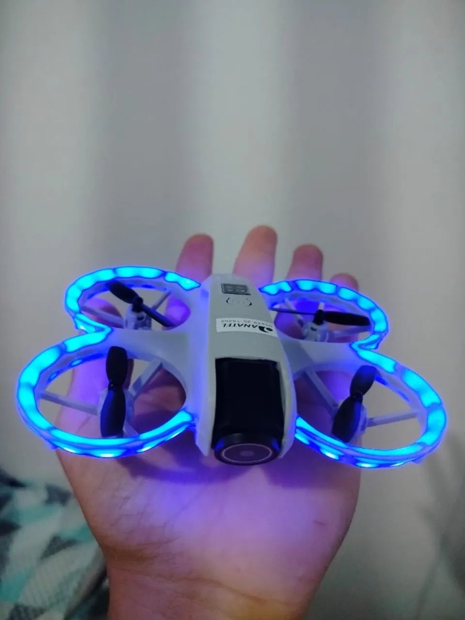 Drone Mini com Camêra HD kit 2 Baterias - infantil iniciante  - Foto 2