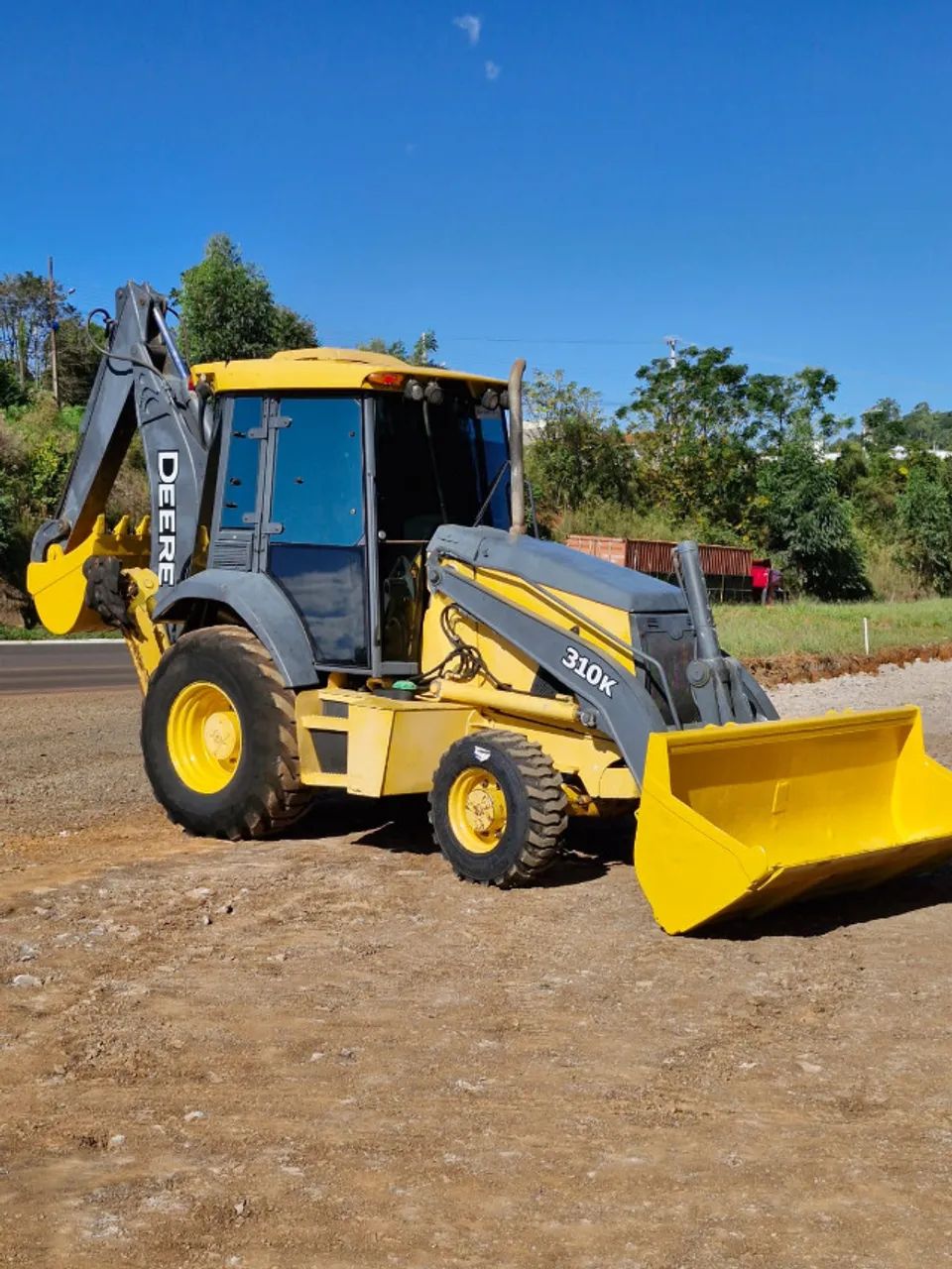 Retro Escavadeira John Deere 310k ano 2015 tração 4x4 com 6000 horas  - Foto 5