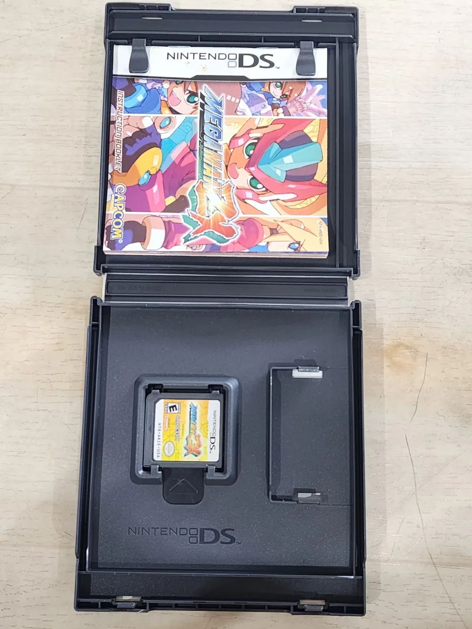 Mega Man ZX de Nintendo Ds - Jogos de Vídeo Game - Centro