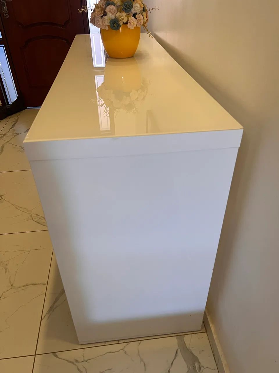 Aparador branco sem defeitos  - Foto 3