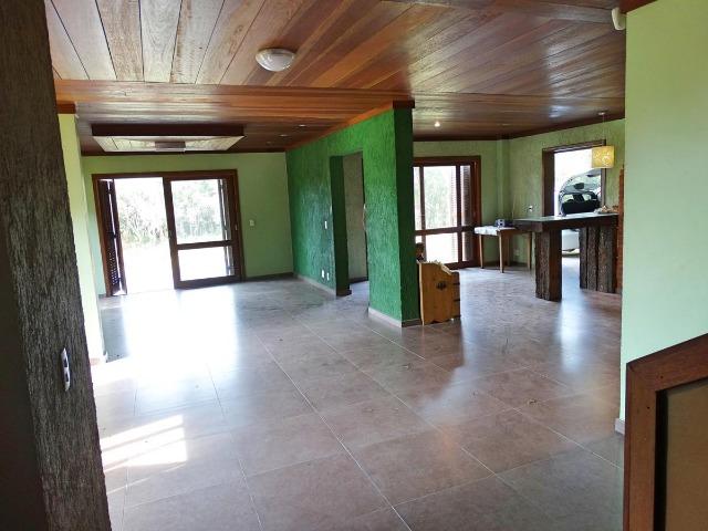 Excelente chácara na Contenda c/ 12.100m² c/ casa de 680m²!! - Foto 17
