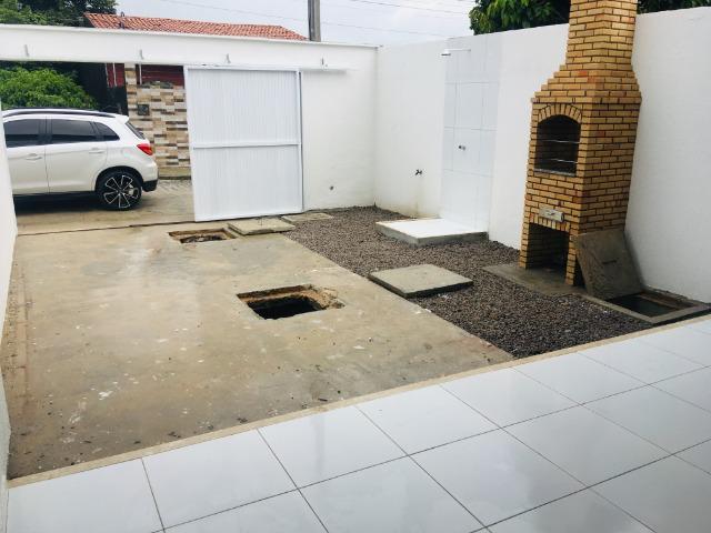 Linda casa com documentação grátis 2 quartos e 2 suites - Foto 16
