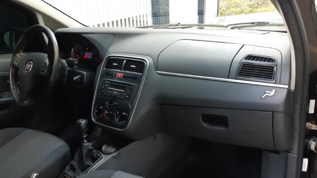 Fiat Punto Essence 1.6 Flex 16v 2012 Completo - Foto 16