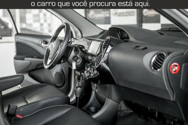 Toyota Etios Cross 1.5 Automático ( 16.000 km Com Kit Gas ) - Foto 15